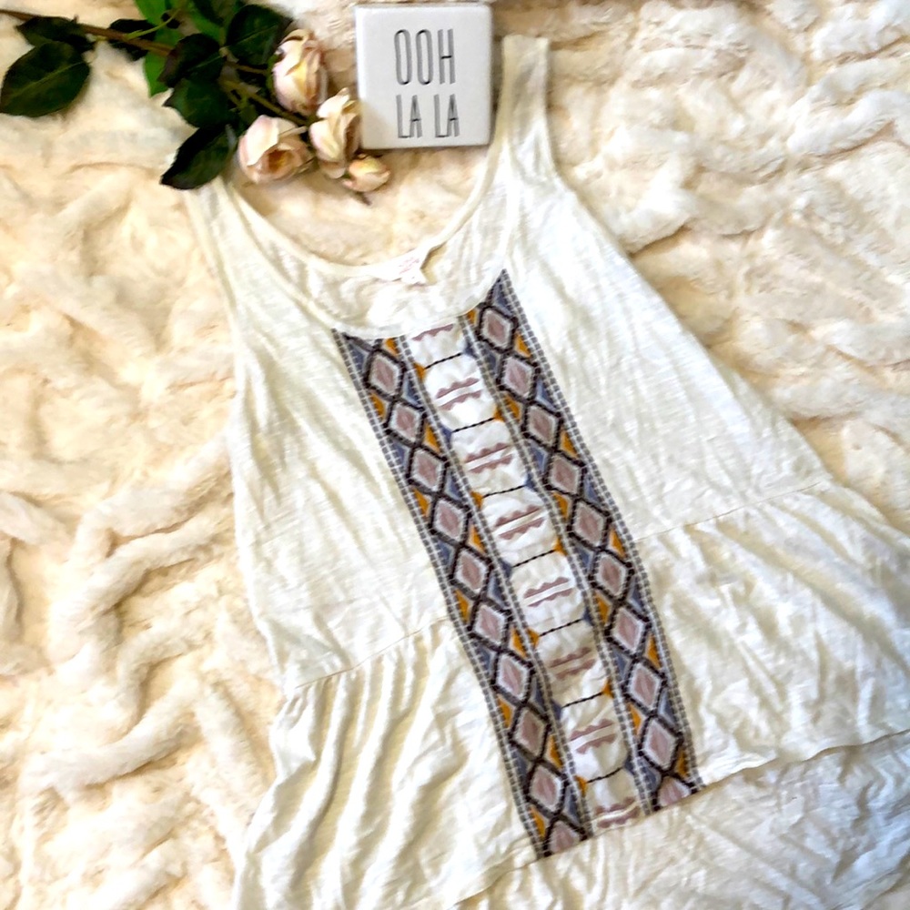 Sun & Shadow embroidered tank